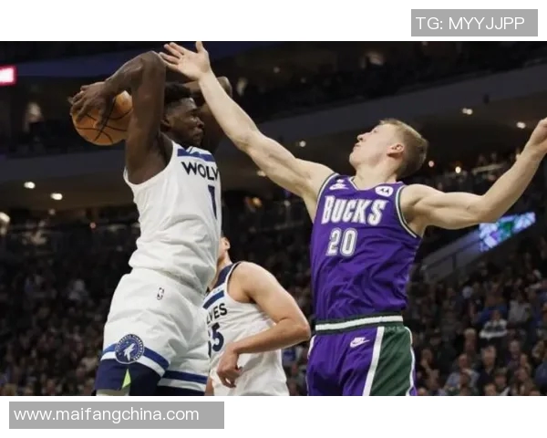 森林狼队在主场击败雄鹿队：一场震撼心灵的篮球盛宴