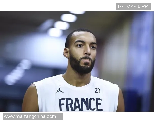 爵士球星米切尔当选NBA全明星先发:一位新星的崛起之路 爵士球星米切尔当选NBA全明星先发:一位新星的崛起之路